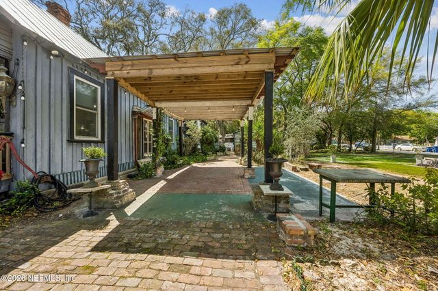 1008 BEECH Street, Fernandina Beach, FL 32034