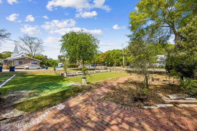 1008 BEECH Street, Fernandina Beach, FL 32034