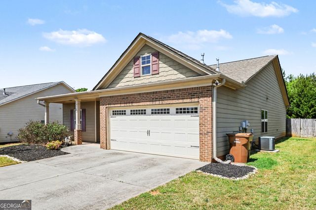 12 Miles Drive SE, Cartersville, GA 30120