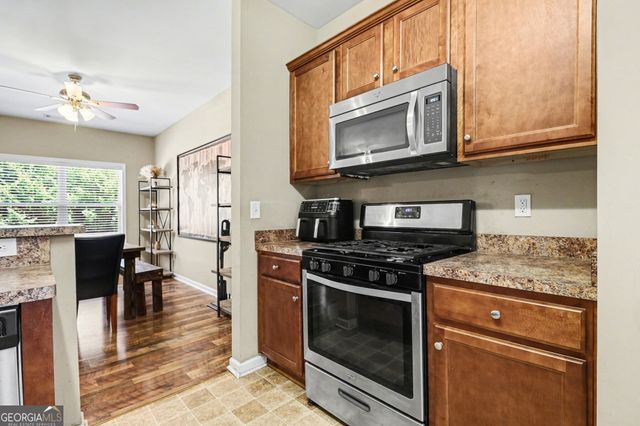12 Miles Drive SE, Cartersville, GA 30120
