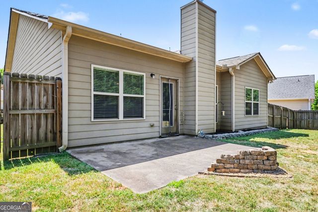 12 Miles Drive SE, Cartersville, GA 30120