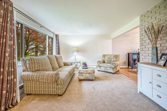 3190 Central, Milford, MI 48380