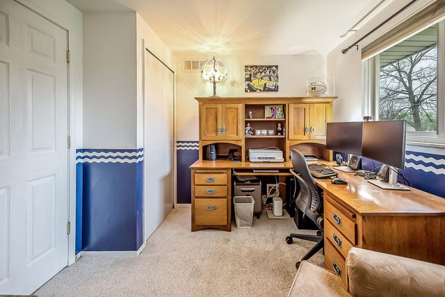 3190 Central, Milford, MI 48380