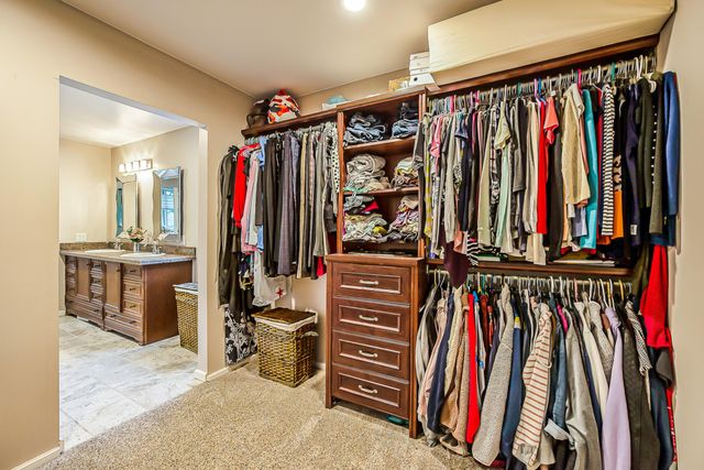 3190 Central, Milford, MI 48380