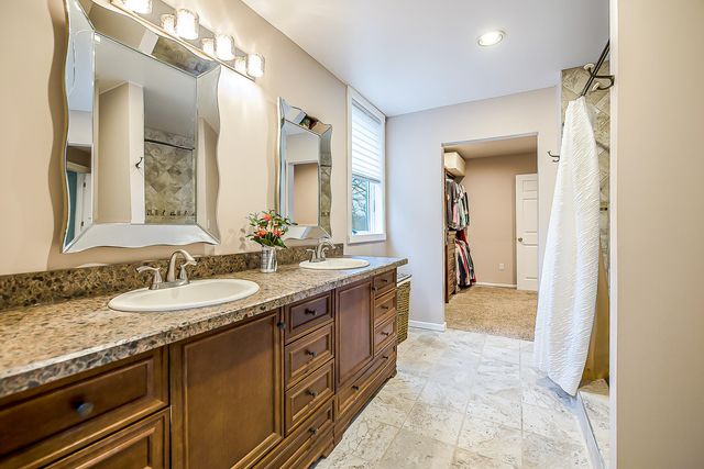 3190 Central, Milford, MI 48380