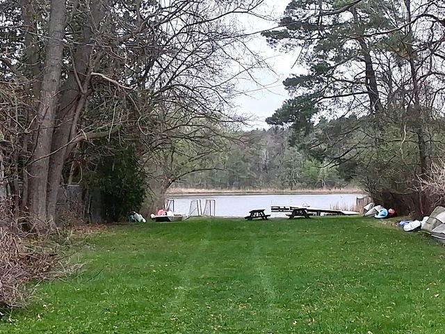 3190 Central, Milford, MI 48380