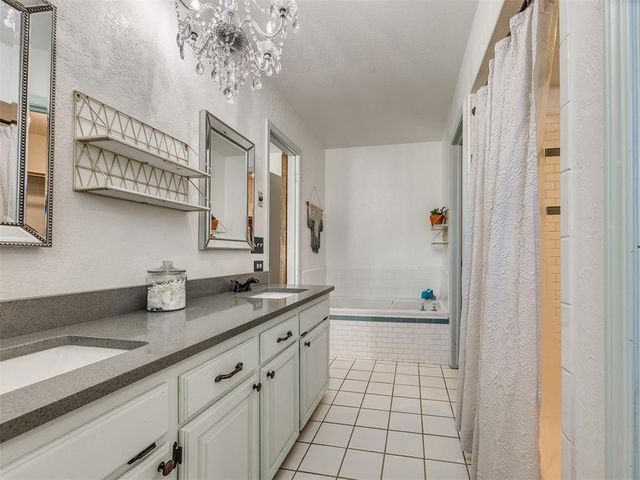 11110 Jeffords Avenue, Choctaw, OK 73020