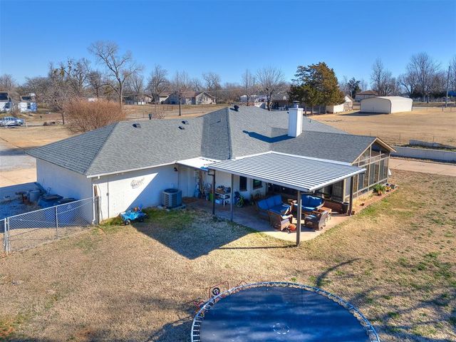 11110 Jeffords Avenue, Choctaw, OK 73020