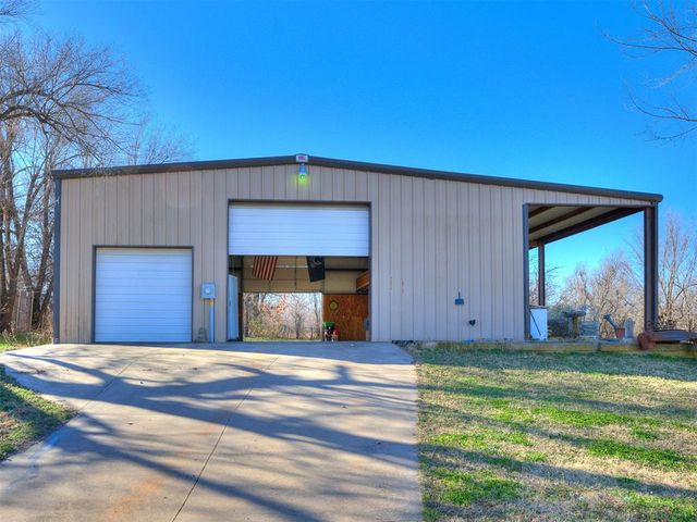 11110 Jeffords Avenue, Choctaw, OK 73020