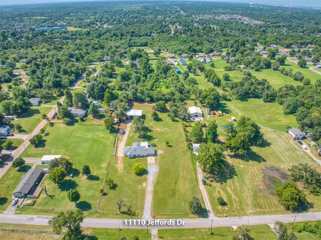 11110 Jeffords Avenue, Choctaw, OK 73020