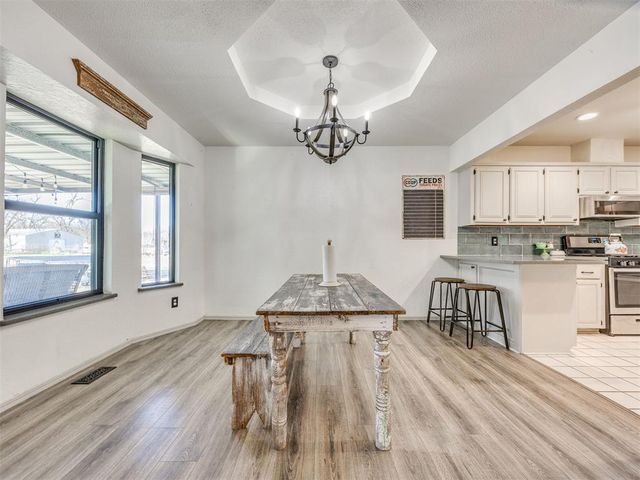 11110 Jeffords Avenue, Choctaw, OK 73020