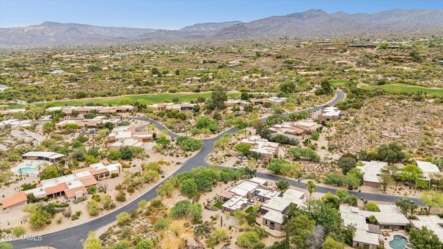 1153 E BEAVER TAIL --, Carefree, AZ 85377