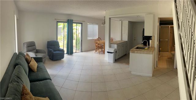 3326 New South Province BLVD 2, Fort Myers, FL 33907