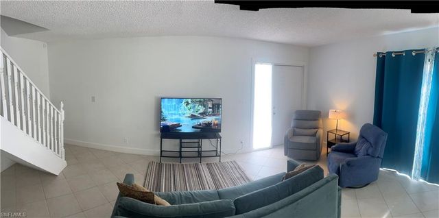 3326 New South Province BLVD 2, Fort Myers, FL 33907