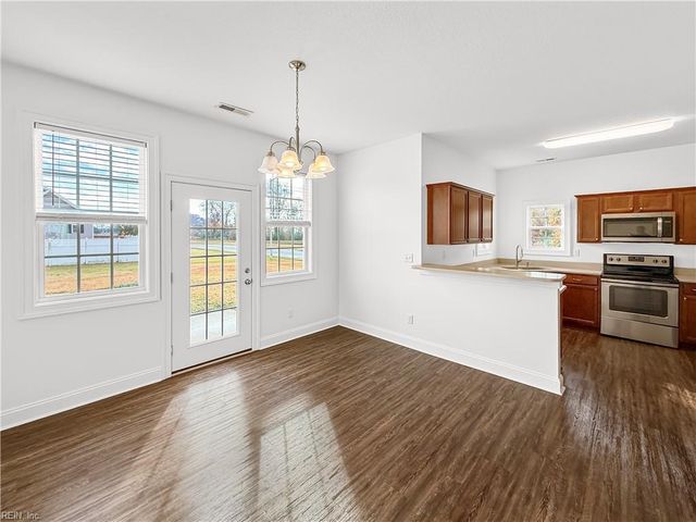 601 Millbrooke CIR, Elizabeth City, NC 27909