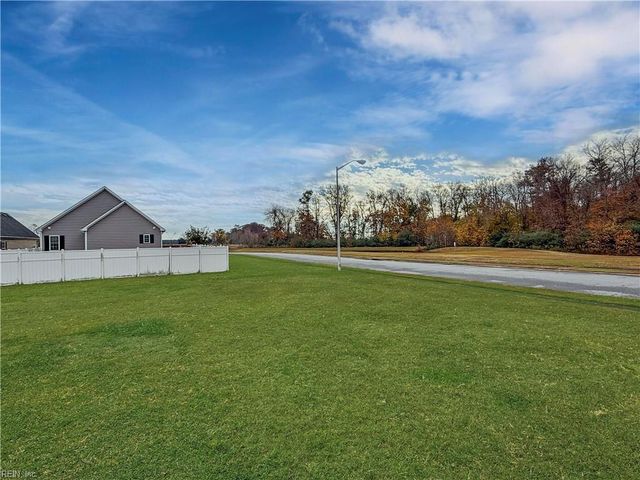 601 Millbrooke CIR, Elizabeth City, NC 27909