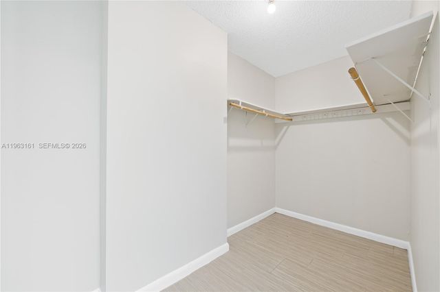 16740 NE 9th Ave 211, North Miami Beach, FL 33162