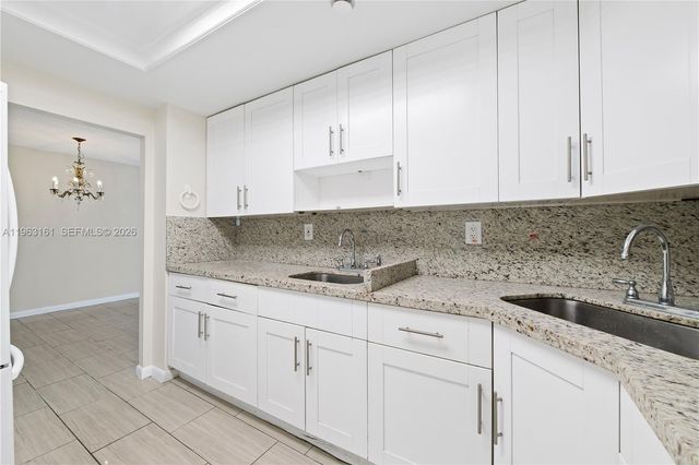 16740 NE 9th Ave 211, North Miami Beach, FL 33162