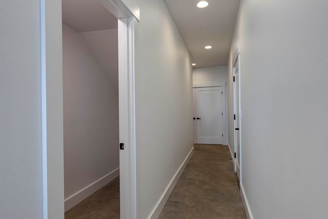 425 NE Moonwake Lane 18, Depoe Bay, OR 97341