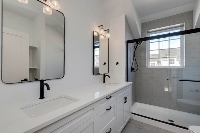 425 NE Moonwake Lane 18, Depoe Bay, OR 97341