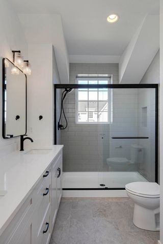 425 NE Moonwake Lane 18, Depoe Bay, OR 97341