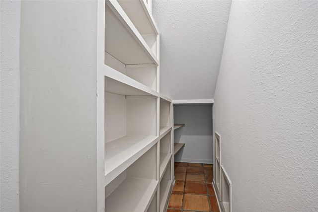 1344 Chardonnay Drive, Houston, TX 77077