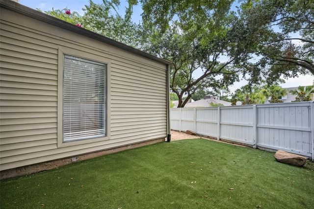 1344 Chardonnay Drive, Houston, TX 77077