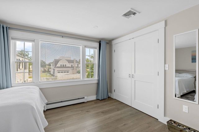 550 Jerusalem Rd 6, Cohasset, MA 02025