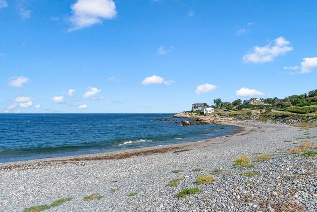 550 Jerusalem Rd 6, Cohasset, MA 02025
