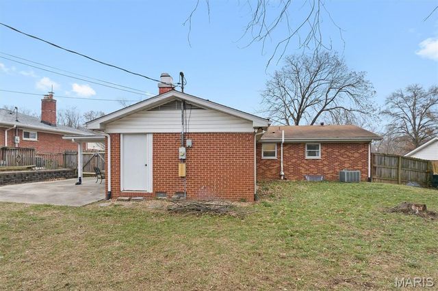 49 Dianne Drive, Belleville, IL 62220