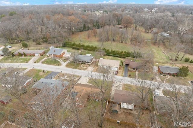 49 Dianne Drive, Belleville, IL 62220