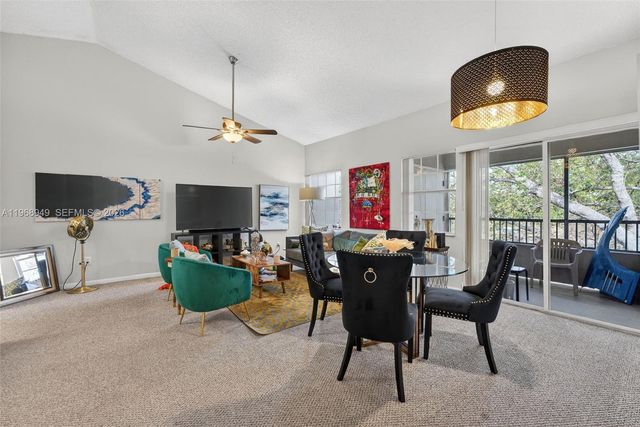 2890 N Oakland Forest Dr 308, Oakland Park, FL 33309