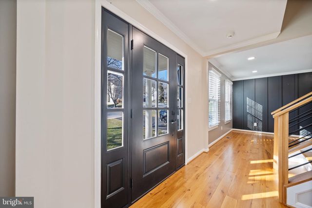 1105 VILLAGE GATE DR, Mount Airy, MD 21771