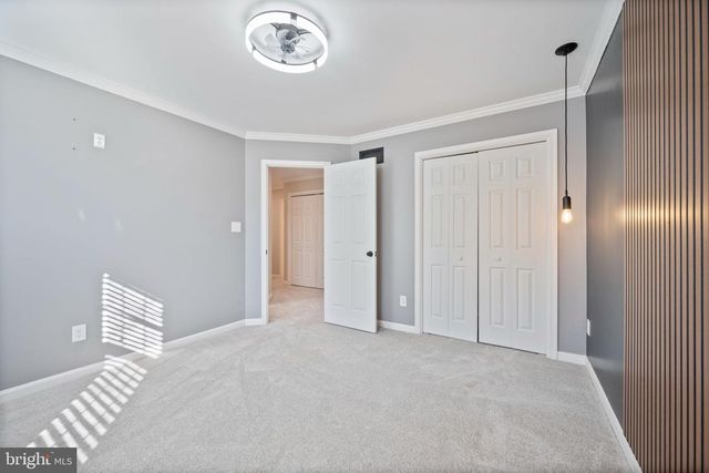 1105 VILLAGE GATE DR, Mount Airy, MD 21771