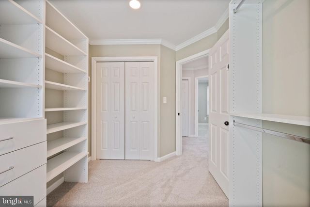 1105 VILLAGE GATE DR, Mount Airy, MD 21771