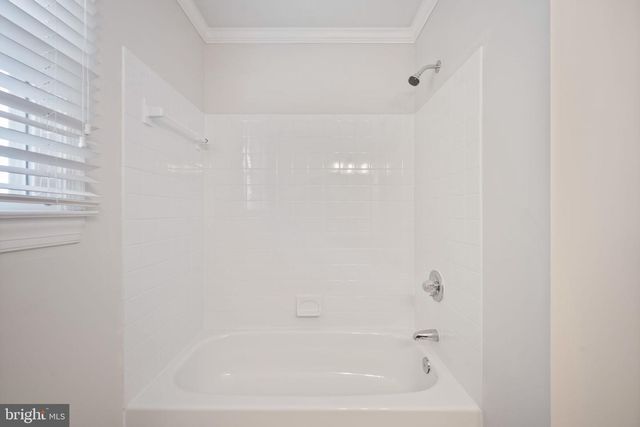 1105 VILLAGE GATE DR, Mount Airy, MD 21771