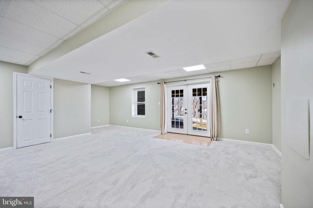 1105 VILLAGE GATE DR, Mount Airy, MD 21771