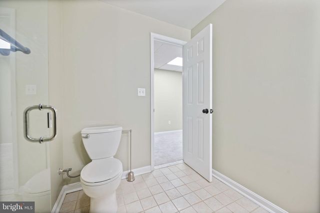 1105 VILLAGE GATE DR, Mount Airy, MD 21771