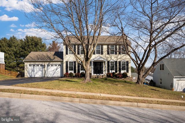 1105 VILLAGE GATE DR, Mount Airy, MD 21771