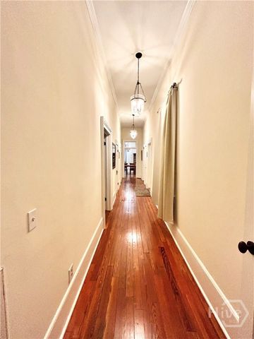 216 W Park Avenue B, Savannah, GA 31401