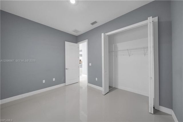 105 15 ST E, Lehigh Acres, FL 33972