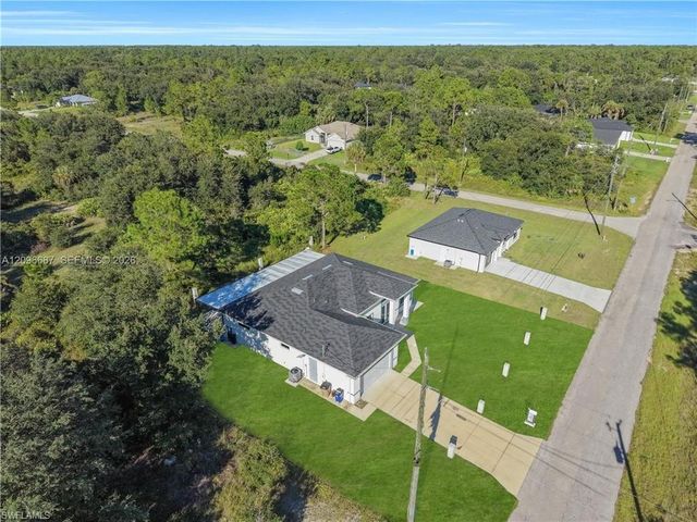 105 15 ST E, Lehigh Acres, FL 33972
