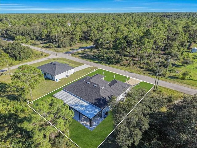 105 15 ST E, Lehigh Acres, FL 33972