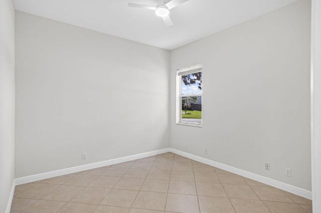 5445 NW Briscoe Drive, Port St. Lucie, Port St Lucie, FL 34986