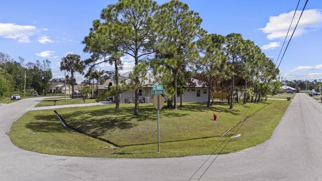 5445 NW Briscoe Drive, Port St. Lucie, Port St Lucie, FL 34986