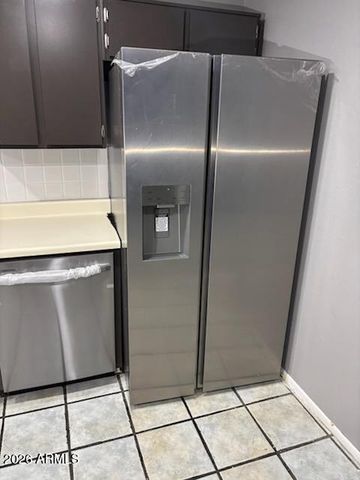 4722 E CHAMBERS Street, Phoenix, AZ 85040