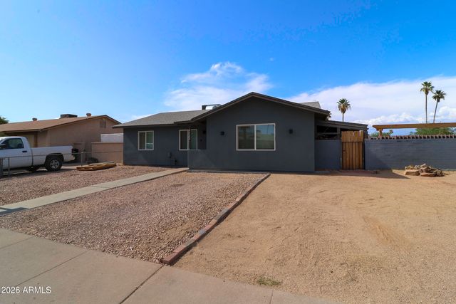 4722 E CHAMBERS Street, Phoenix, AZ 85040