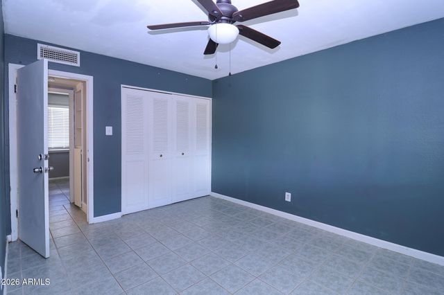 4722 E CHAMBERS Street, Phoenix, AZ 85040