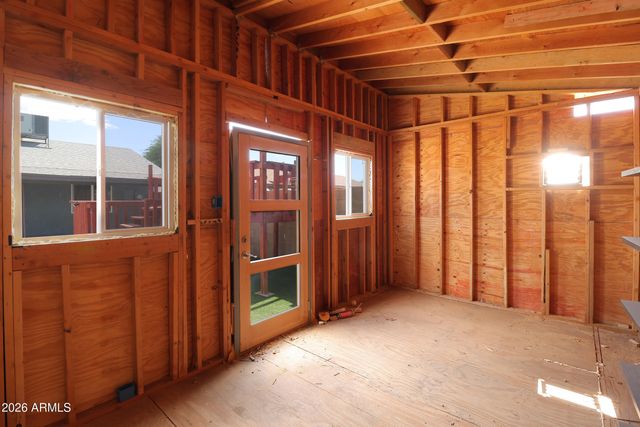 4722 E CHAMBERS Street, Phoenix, AZ 85040