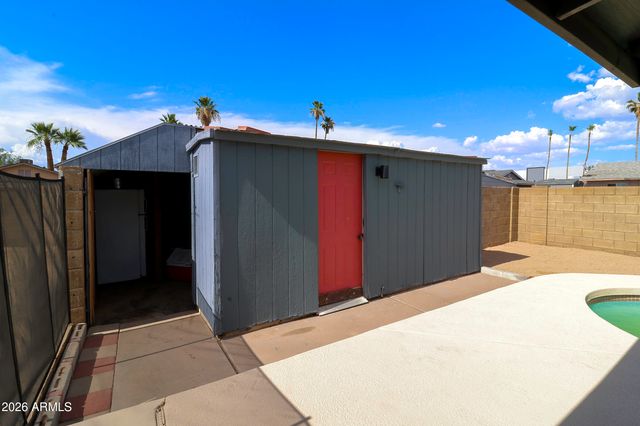 4722 E CHAMBERS Street, Phoenix, AZ 85040